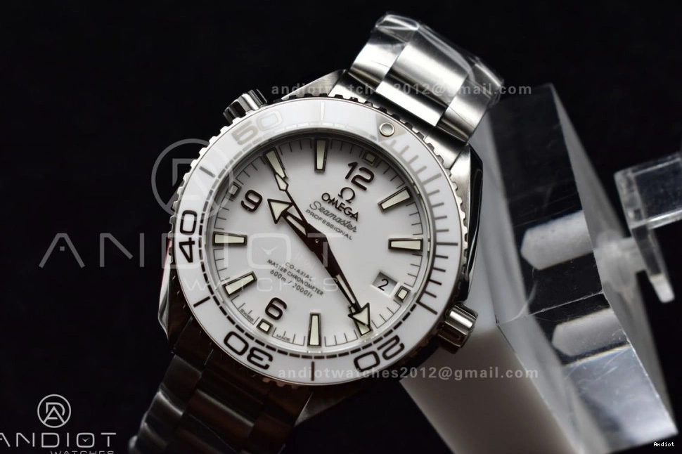 VS Ocean White Made 39.5mm 600m Factory 1:1 like Seamaster Genuine Planet 1228